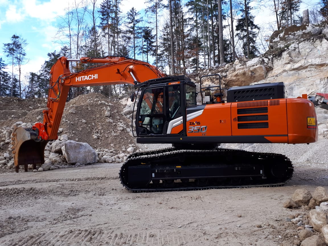 Hitachi ZX350-7